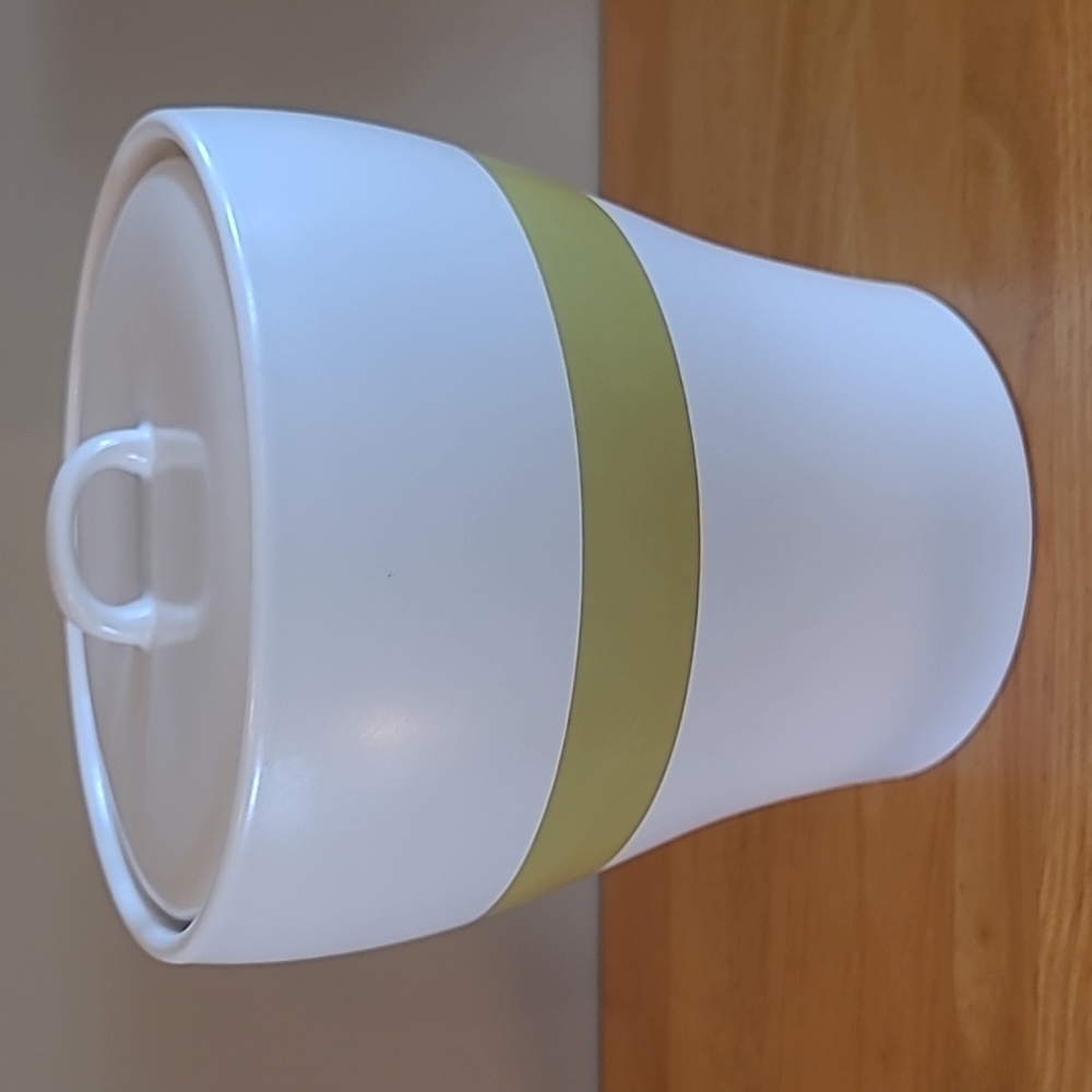 STARBUCKS Retired Ceramic Coffee Canister/Cookie Jar, Lime Green Stripe And Logo - Picture 2 of 12
